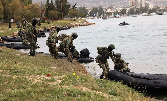 ΩΡΙΩΝ-22: Oι Έλληνες κομάντο στην εντυπωσιακή άσκηση (βίντεο)